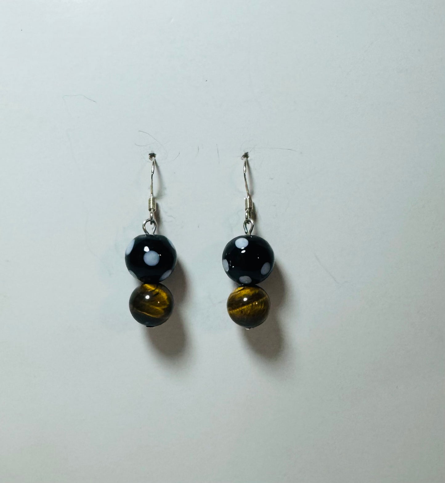 Handmade tiger eye contadiojo earrings